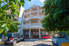 Гостиница Apartment Ana  Макарска 